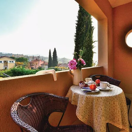 Beautiful In With Wifi *